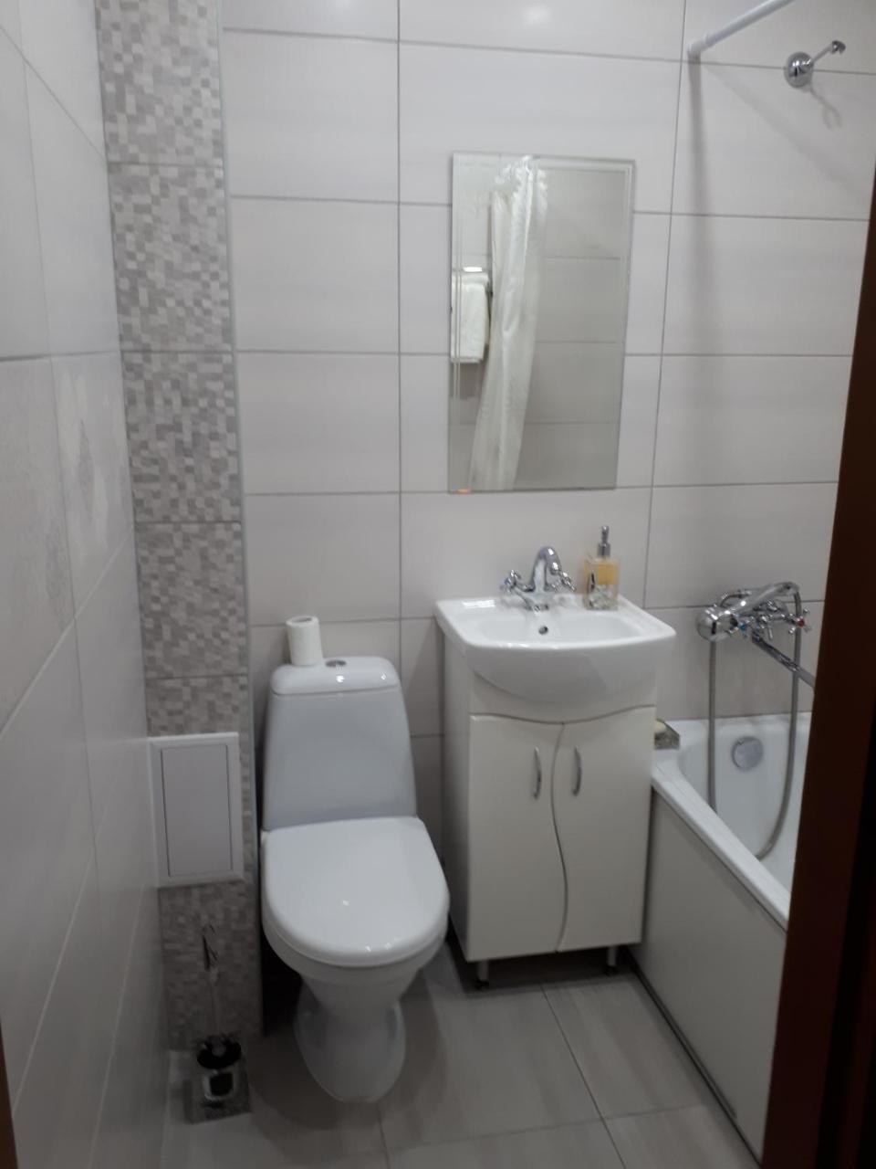Nebesnoyi Sotni Appartement Zjytomyr Buitenkant foto
